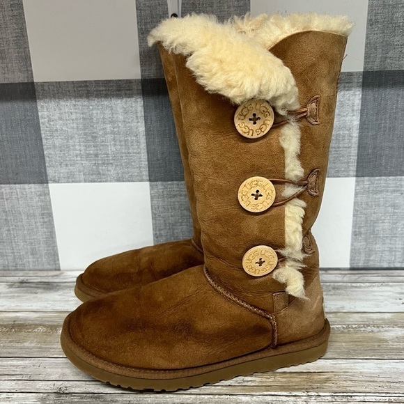 UGG Bailey Button Triplet Shearling Tall Boot - Picture 8 of 16